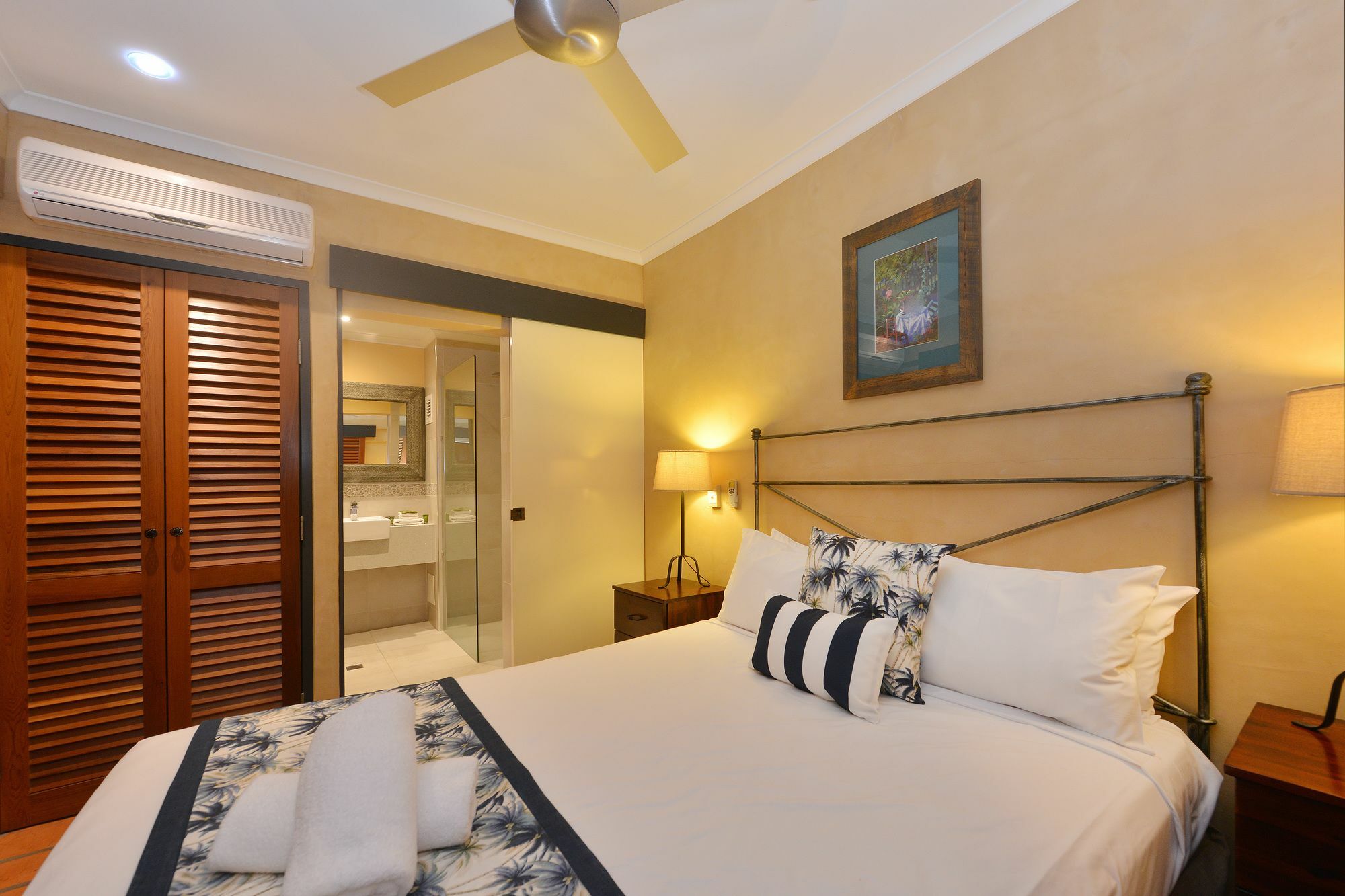 Seascape Apartments At Villa San Michele ميناء دوغلاس المظهر الخارجي الصورة